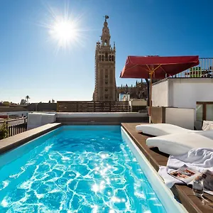 Cathedral Apartment, First Floor Apartment Seville